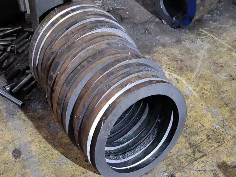 南康30CrMo无缝钢管切割